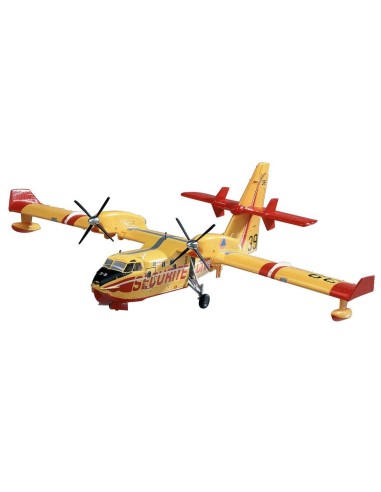 Canadair CL-415 