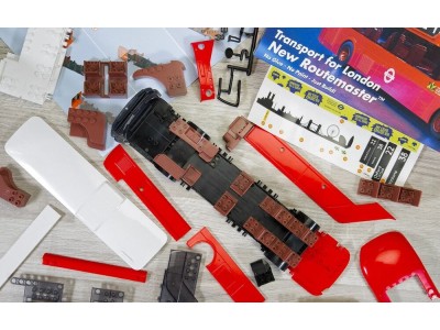 QUICKBUILD New Routemaster Bus 