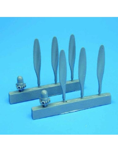 PBY-5 Catalina propellers 