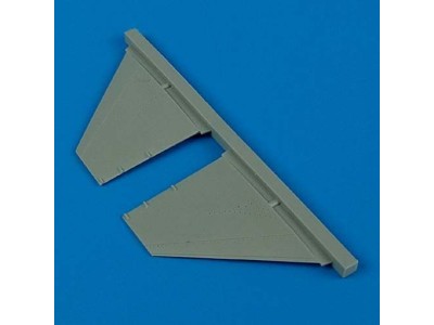 F-16 block 5-10 floating elevator 