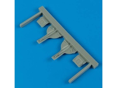 F6F-3/5 Hellcat undercarriage covers 