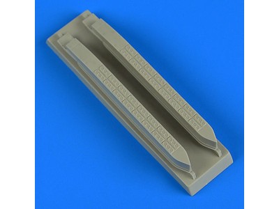Su-34 Fullback chaff/flare dispensers for Hobby Boss 