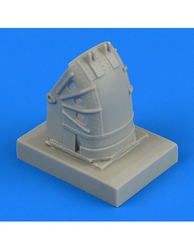 Su-27 Flanker front wheel fender-early 