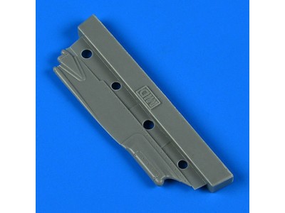 F-4B Phantom II tail fin cap - mid for TAMIYA 