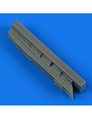 Sepecat Jaguar GR.1/GR.1a upper pylons 