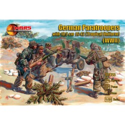 German Paratroopers with 10.5cm LG42 (Tropical Uniform) WWII 