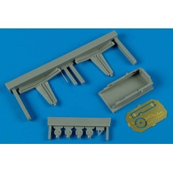 Adjustable device f/ACES II seat maint. 