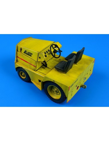 UNITED TRACTOR GC-340/SM340 tow tractor 