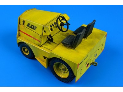 UNITED TRACTOR GC-340/SM340 tow tractor 