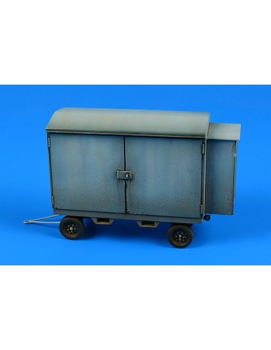 USAF F-2A Flightline maintenance shop trailer 