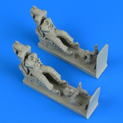 US Navy Pilot & Operator with ej.seats for F-4B/N/J/S Phantom II 
