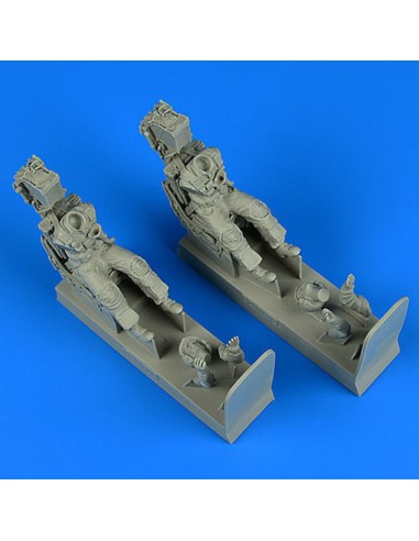 US Navy Pilot & Operator with ej.seats for F-14A/B Tomcat 