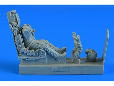 Modern British Fighter Pilot w.ej. seat for Eurofighter Typhoon f.REV/Trum 