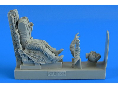 U.S.A.F. Fighter Pilot w.ej.seat f.F-104C/G Startfighter (C2 ej.seat) f.Italeri 