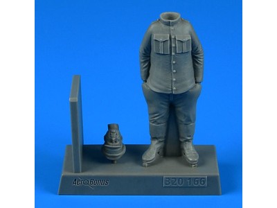 German or Austro-Hungarian WWI Pilot 