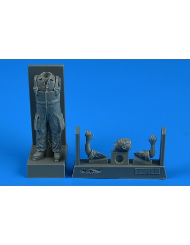 Warshaw Pact Aircraft Mechanic A 