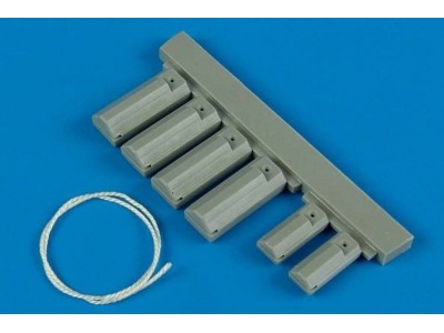 U.S.A.F. wheel chock with nylon thread 