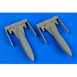 MiG-17 fuel tanks 