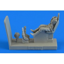 Soviet Fighter Pilot w. seat for I-153 