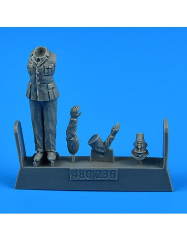 Kriegsmarine WWII Ceremony-Officer f.German Submarine U-Boat TypVIIC f.Trumpeter 