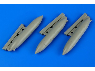 F/A-18A/C Hornet external fuel tanks 