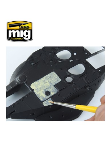 Anti-Slip Paste - Sand Color (for 1/35 scale) 