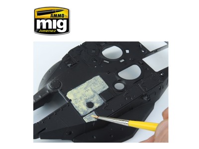Anti-Slip Paste - Sand Color (for 1/35 scale) 