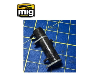 Anti-Slip Paste - Black Color (for 1/72 & 1/48 scales) 