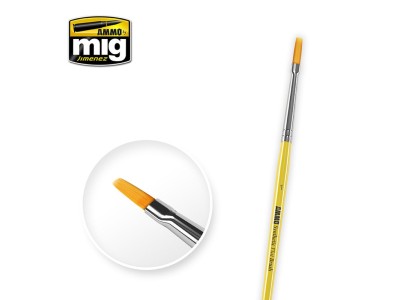 1 Synthetic Flat Brush 