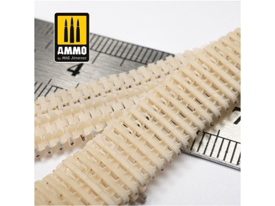 1/72 Tiger I Early Production Tracks Set 