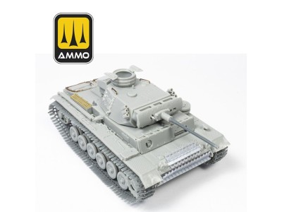 1/72 Panzer III/IV Late Winterketten. Used between 1942 and 1945 