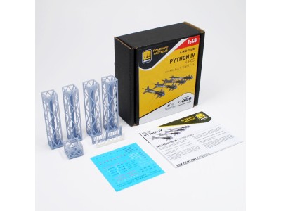 Python IV (4 pcs) 