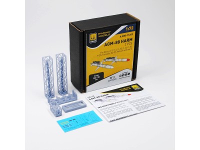 AGM-88 HARM (2 pcs) 