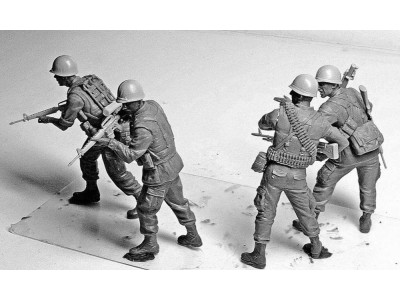 Jungle patrol, Vietnam War series 