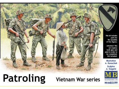 Patroling, Vietnam 
