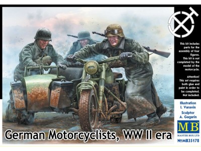 German motorcyclists, WWII era 