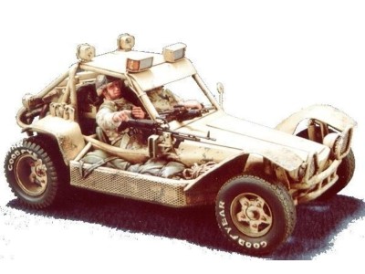 Delta Forces desert storm- FAV w/2 Fig. 