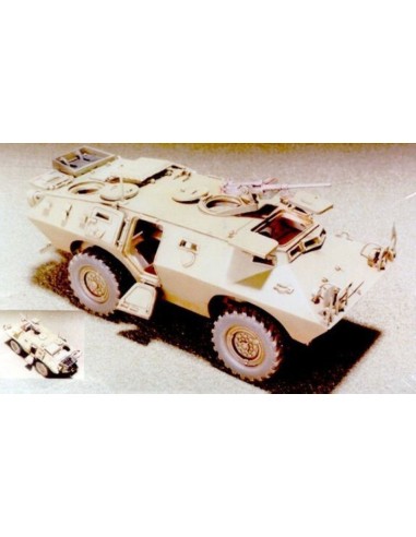 V150 Commando 4x4 Armored Cars W/Interio 