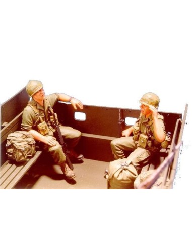Gun truck crew (2)- 2 Figures 