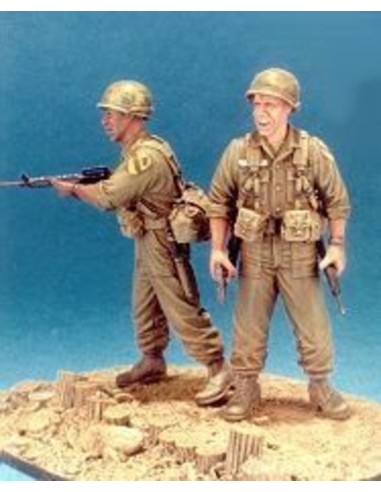 First Cavalry 1965 LZ-Ray- 2 Fig. w/Base 