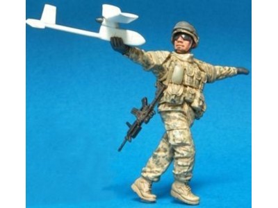 U.S. Stryker Brigade OIF ACU Crew(4)1Fig 