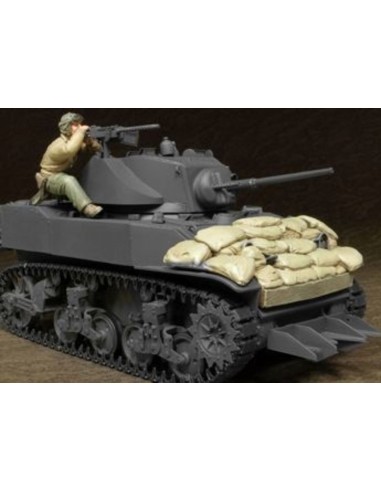 U.S. M5A1 Tank Crew & Sandbags(II)-1 Fig 