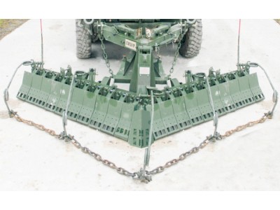 Chain & spring Hanger for M1132 Stryker 