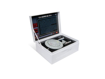 Star Trek - USS Enterprise NCC-1701-D (The Next Generation) 