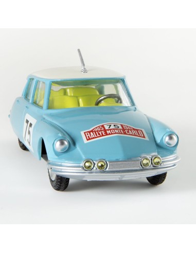 323 Citroen D.S in Monte-Carlo Trim 