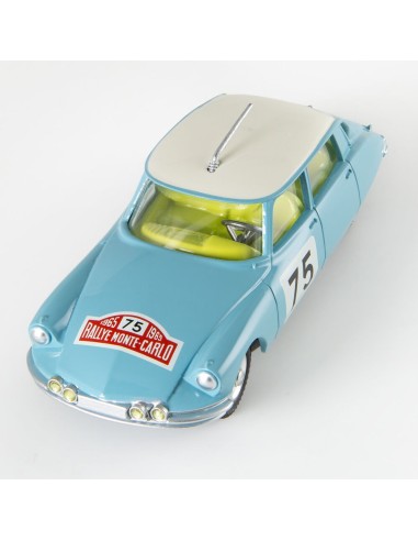 323 Citroen D.S in Monte-Carlo Trim 