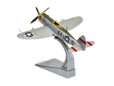 Republic P-47D Thunderbolt, 'Dottie Mae', 42-29150 / K4-S, 410th FG, 511th FS, May 8th 1945 