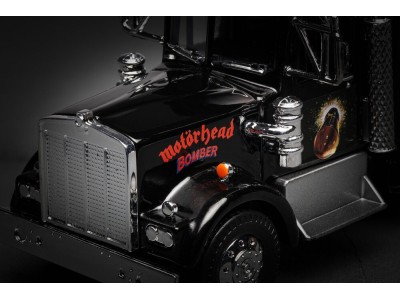 Heavy Metal Trucks - Motorhead, Bomber 