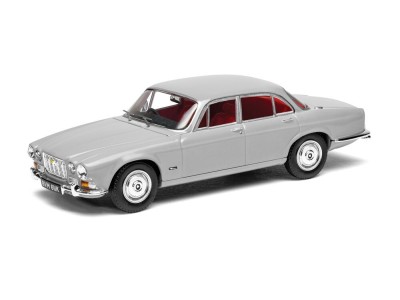 Jaguar XJ6 Series 1, Warwick Grey 