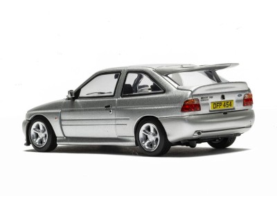Ford Escort RS Cosworth, Moondust Silver 